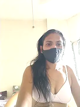 Snapshot of sunita6009 chatting on 06/22/26, 03:25 sunita6009 online show from 06/22/26, 03:25
