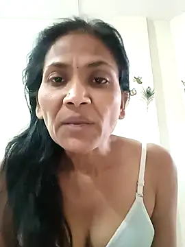 Snapshot of sunita6009 chatting on 06/24/26, 12:59 sunita6009 online show from 06/24/26, 12:59