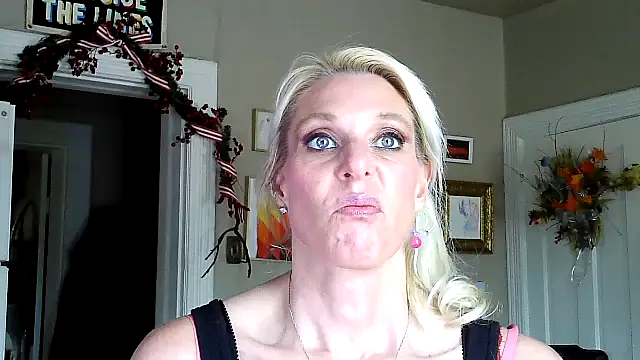 Glamazonx online show from 11/29/25, 09:07