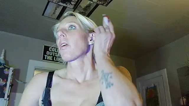 Glamazonx online show from 01/08/26, 04:04