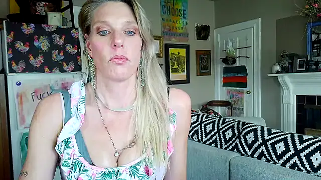 Glamazonx online show from 03/23/26, 09:52