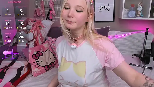 MeowkaKitty online show from 02/23/25, 03:56