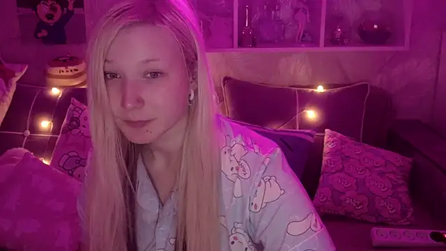 MeowkaKitty online show from 01/17/26, 01:32