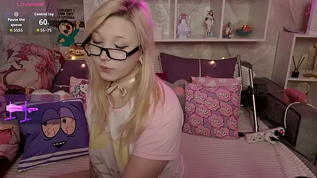 MeowkaKitty online show from 02/16/26, 02:40