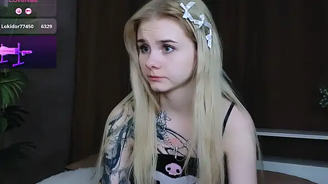 Britney Lynch online show from 02/23/25, 03:56