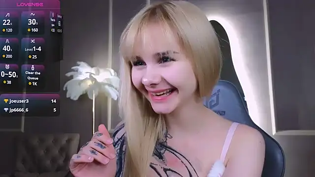 Britney Lynch online show from 03/08/25, 08:35