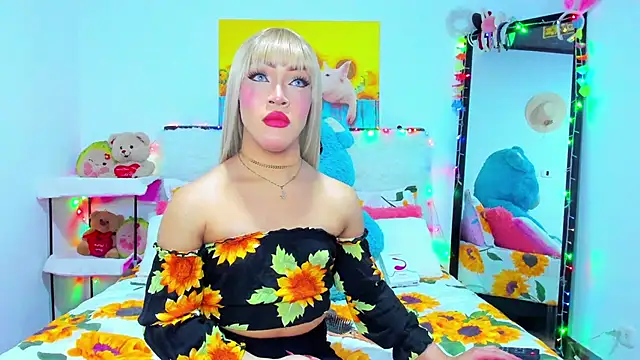 Candy Candy   online show from 10/01/25, 12:16