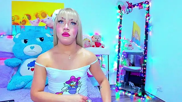 Candy Candy   online show from 02/17/26, 06:03