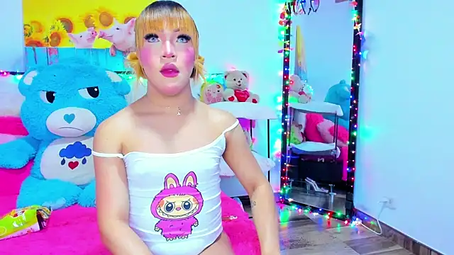 Snapshot of Candy_Candy__ chatting on 04/27/26, 12:08 Candy Candy online show from 04/27/26, 12:08