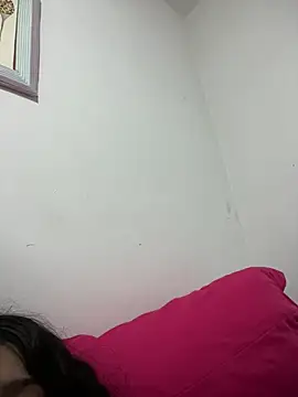 Snapshot of lylyacachonda chatting on 06/07/26, 11:47 lylyacachonda online show from 06/07/26, 11:47