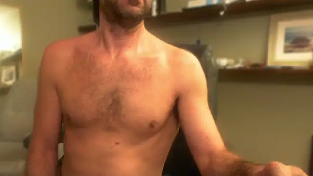 Snapshot of jackaslice chatting on 10/21/25, 10:32 jackaslice online show from 10/21/25, 10:32