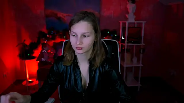 Snapshot of EllaHorton chatting on 01/09/26, 05:21 EllaHorton online show from 01/09/26, 05:21