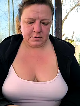 jusichka online show from 04/22/26, 05:54