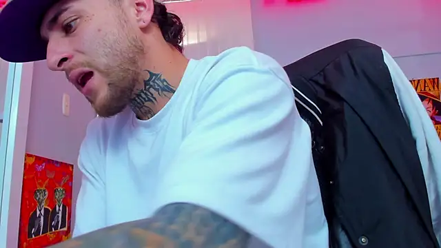 Drako Lamar online show from 03/21/25, 03:57