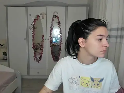 Maya-and guests online show from 02/07/26, 05:33