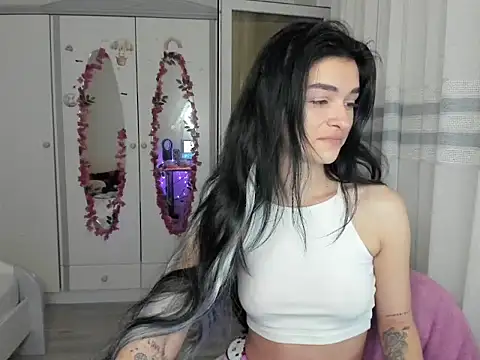 Maya-and guests online show from 02/12/26, 05:13