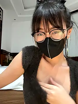 Na-Sweety online show from 10/21/25, 05:24