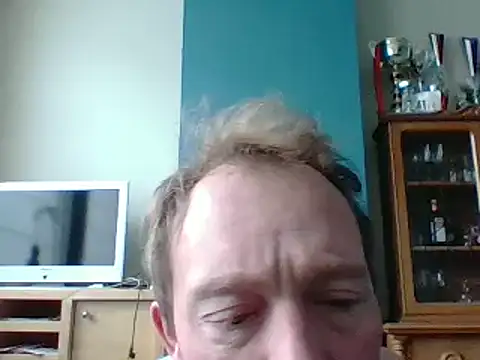 bertolini online show from 02/16/25, 08:43