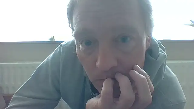 bertolini online show from 04/15/26, 01:18