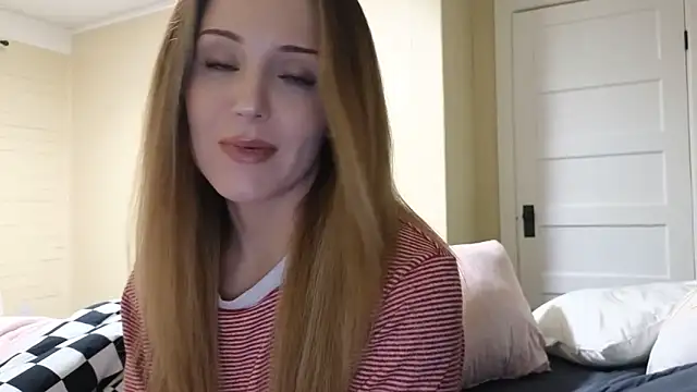 sexylilly69 online show from 05/05/26, 02:30
