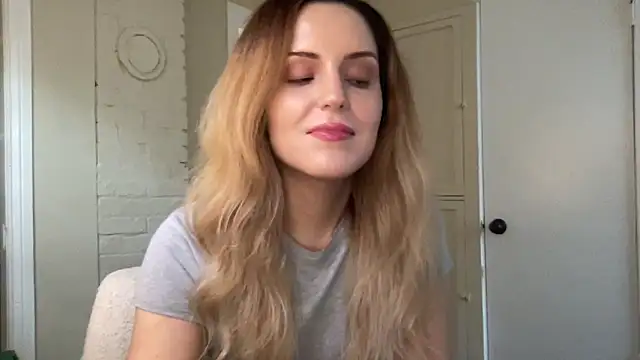 sexylilly69 online show from 06/30/26, 12:11