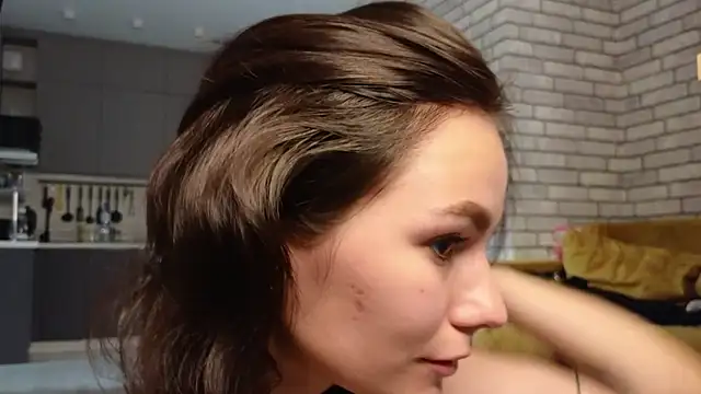 Snapshot of girl_with_snaketatto0 chatting on 12/28/24, 07:33 girl with snaketatto0 online show from 12/28/24, 07:33