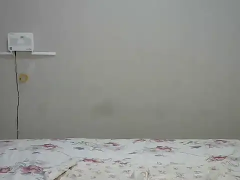 Cariepink online show from 11/13/25, 07:35