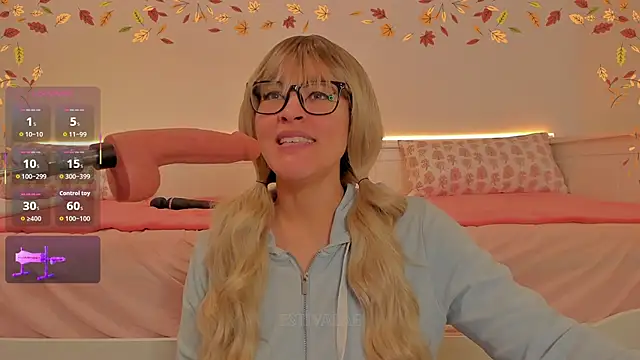 estivalae online show from 10/12/25, 11:31