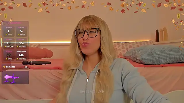 estivalae online show from 10/26/25, 11:16