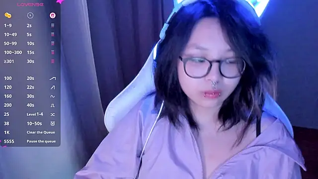 maydaykimmy online show from 04/21/26, 01:18