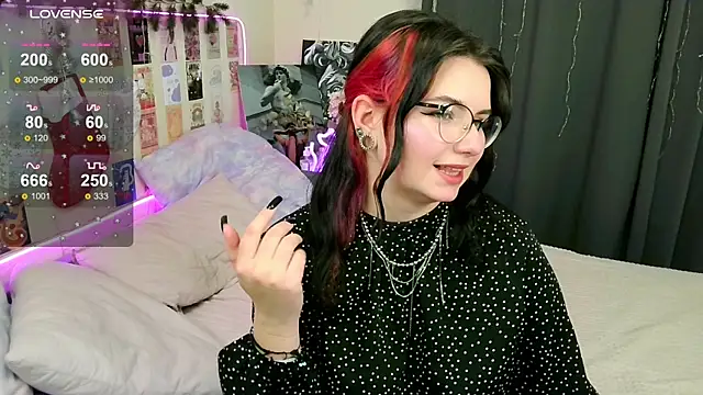 Snapshot of ss-katekisa-ss chatting on 02/19/25, 09:50 ss-katekisa-ss online show from 02/19/25, 09:50