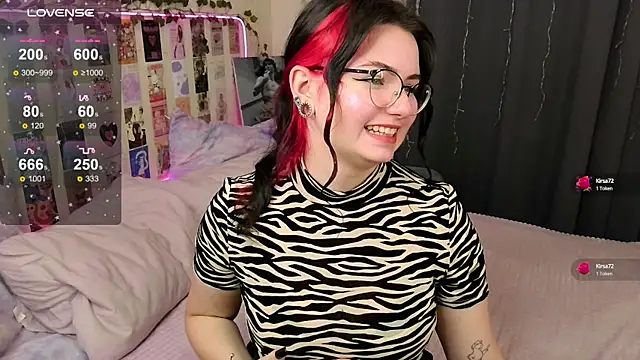 Snapshot of ss-katekisa-ss chatting on 02/25/25, 02:22 ss-katekisa-ss online show from 02/25/25, 02:22