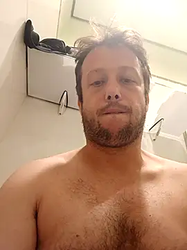 LELUZ88 online show from 03/04/26, 07:31