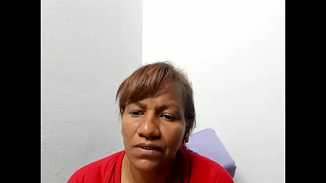 Snapshot of Laflaka22 chatting on 12/18/24, 10:35 Laflaka22 online show from 12/18/24, 10:35