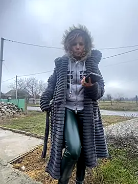 Anita-Smith online show from 11/22/25, 08:46