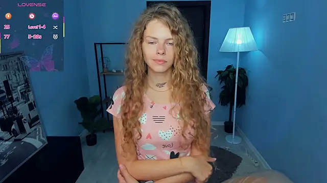 RayaNenlia online show from 09/09/25, 05:07