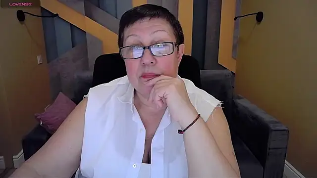 Snapshot of BarbaraTurners chatting on 01/12/25, 06:38 BarbaraTurners online show from 01/12/25, 06:38
