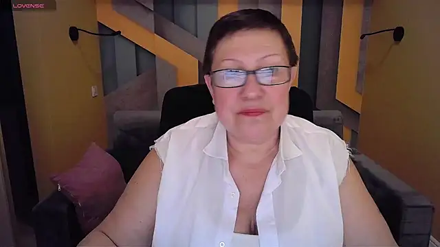 Snapshot of BarbaraTurners chatting on 01/15/25, 06:29 BarbaraTurners online show from 01/15/25, 06:29
