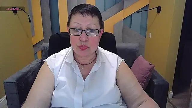 Snapshot of BarbaraTurners chatting on 03/21/25, 06:40 BarbaraTurners online show from 03/21/25, 06:40