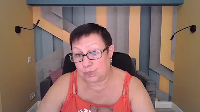Snapshot of BarbaraTurners chatting on 10/01/25, 06:47 BarbaraTurners online show from 10/01/25, 06:47