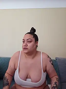 honeeyyy pot online show from 03/28/26, 07:35