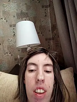 Unusual G online show from 11/18/25, 06:18