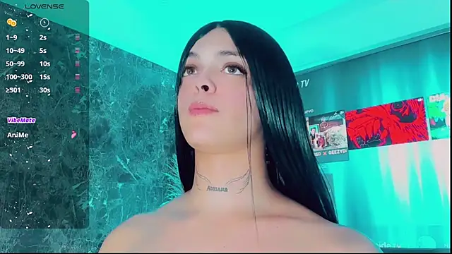 Emmaa Saenz  online show from 10/25/25, 09:42