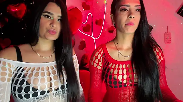 Snapshot of agatha_lovee chatting on 02/14/25, 12:41 agatha lovee online show from 02/14/25, 12:41