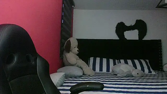 charlotedoll online show from 04/01/26, 11:13