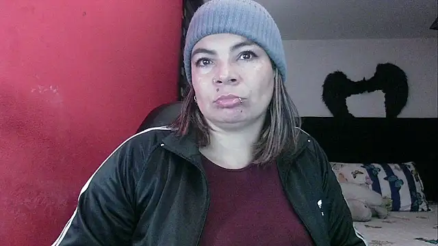 charlotedoll online show from 04/03/26, 11:47