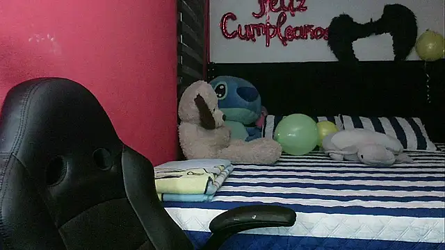 charlotedoll online show from 04/24/26, 02:47