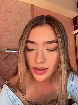 Arianavillada online show from 07/12/26, 03:19