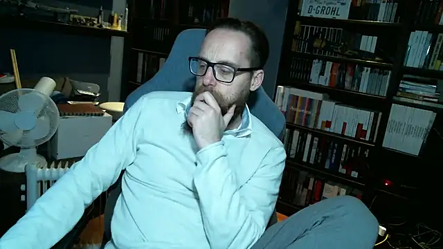 MeSteff online show from 12/25/24, 11:42