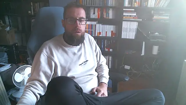 MeSteff online show from 09/28/25, 08:09